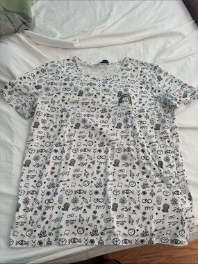 Women’s White Graphic Pocket T‑Shirt with Rainbow Accent